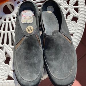 clarks slip on suede mules